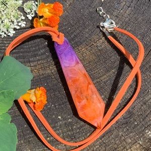 Handmade✨GENIE Crystal Pendant